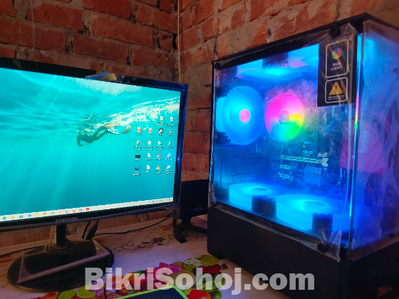 PC বিক্রয় হবে ফুল ফ্রেশ